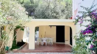 Three-room apartment with sea view terrace, free private parking, beach at 200mt