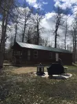 Cozy Creekside Cabin