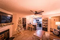 SilverCreek-2 Bedroom, 2 Bath Condo on the slopes w/ night skiing!