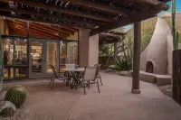 Secluded private Boulders Villa with everything North Scottsdale has to offer! Отели в г. 