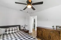 Cozy 2BD Near Ft. Myers Beach