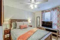 Ski in/out, AC, Gas Fireplace, Wifi, Coffee Bar, 1 Dog ok!