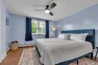 ~Booking Year-Round~ 3BR 2BATH Fully-Remodeled Lakeside Home Langford Steam and Mechanical Exhibit 주변 호텔