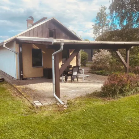 Böhmsches Haus - Ruhig, Mitten im Grünen. 2024 Komplett Renoviert