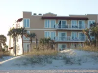 Beachfront 2-bedroom condo with breathtaking ocean views from every room!