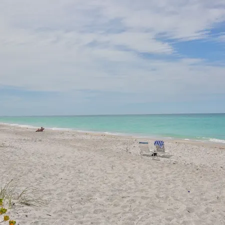 Ocean Breeze: Open July 4th Weekend!