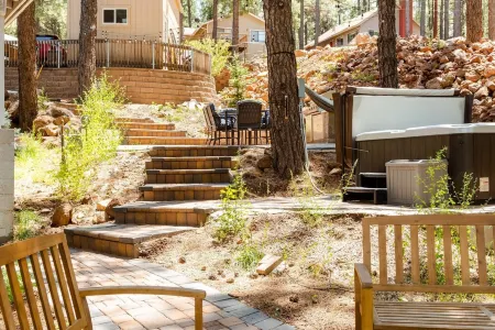 The Private Toho-Tel Suite