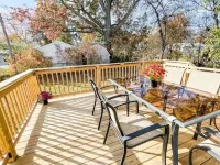 Family Retreat-Walk to Lake-Cedar Point-Deck/Grill Hotels in Brownhelm Township