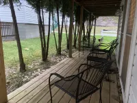 Beautiful 1 bedroom Condo on Portage Lake Resort.Onekama. Beach, pool, hot tub.