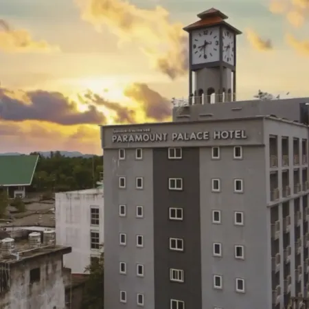 Paramount Palace Hotel Dannok
