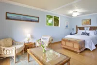 Fisher's Hana Bay Hale, Across from Hana Bay Hotels in Hana