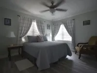 Charming 1920 Tudor-style house, great location! Ξενοδοχεία στην πόλη Alpine