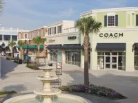 Oceanfront 2 Bd, 2.5 BTH in Surfside!