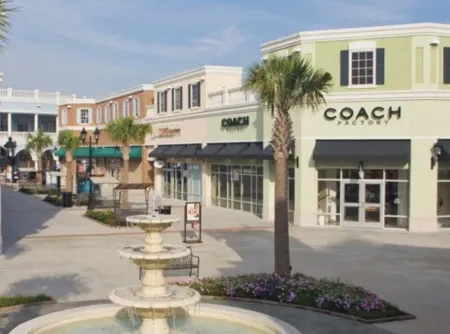 Oceanfront 2 Bd, 2.5 BTH in Surfside!