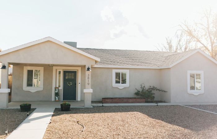 Pet & Family Friendly 3 Bedroom Home in Heart of Thatcher