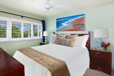Romantic & Breathtaking Oceanfront Kauai Condo