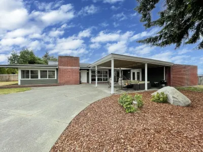 Excellent location, close to Olympic National Park, restaurants & grocery stores Hotel dekat Arthur D. Feiro Marine Life Center