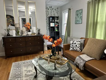 Chic Madison Parkview