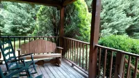 Extremely clean cabin in a quiet setting with an outdoor fire pit.