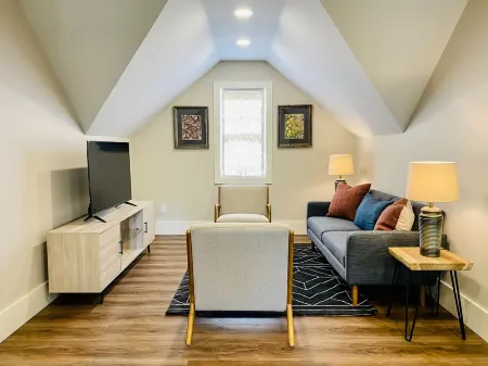 Modern mountain getaway in Boone