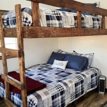 Rushmore Ranch Guest Cabin