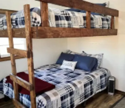 Rushmore Ranch Guest Cabin