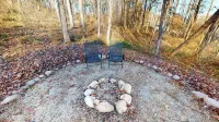 Cozy & Romantic cabin in Hocking Hills