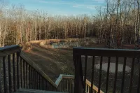 15 minutes from Fort Leonard Wood-rustic A-frame nestled on 5 acres
