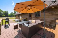 Cozy Cabin @James River; Live/Work/Play Experience