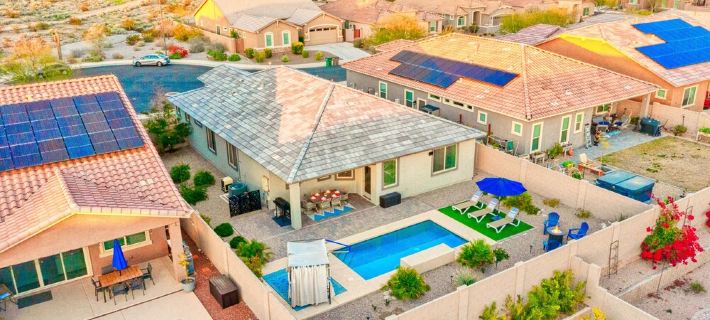 4Br Desert Retreat w/ Private Pool, Hiking Trails in Estrella Mountain Ranch グッドイヤーのホテル