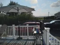 Steps to Beach Entrance #7, 1st floor, 2 Bedrooms, King Bed, Private deck/grill