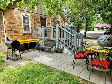 Relax At Rt.66, 10 Min from Ft. Leonard Wood Отели в г. Пуласки