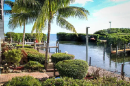 Florida Keys Condo with Pool, Beach Access, Marina, Pickleball & More