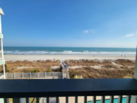 Oceanfront Getaway,  Directly on the Beach with Amazing Views
