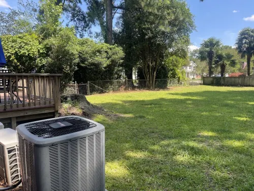 NEW! Residential Retreat. Located minutes to the Oceanview beach and Naval base.