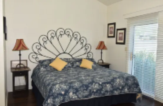 Old Kinderhook Creekside Golf Cottage 13