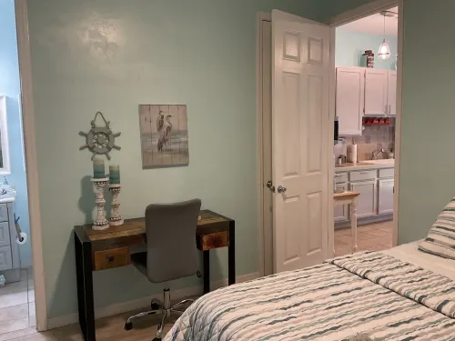 Walk to Flagler Beach and Downtown Amenities