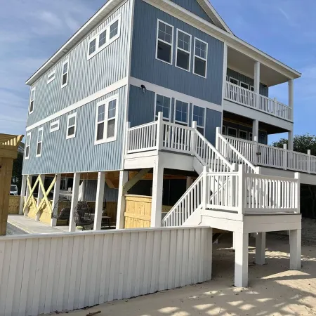 Beautiful Home! 2-Min Walk to the Beach, Saltwater Pool, Private