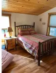 Bear Creek Lodge: By First Lake, Ride from Cabin
