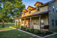 Brazos Shores- Spectacular 4 Bedroom, 3 Bath House