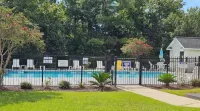King Suite - Golf - Free Beach Pass - Pond View - Coffee bar - Child friendly