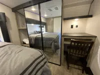 2022 5th Wheel RV, 2BD, Sleeps 6, Kootenai River Views/Access, Picnic Table - Wifi