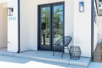 Heart of Paso Robles Wine Country near Downtown Paso, Wineries & Midstate Fair