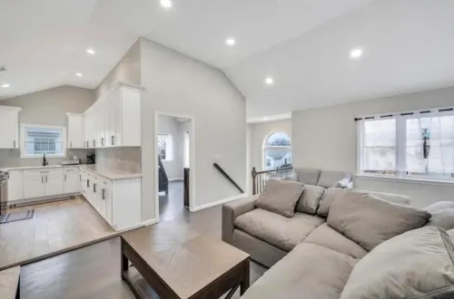 Sunset Palazzo Hotels in Long Beach