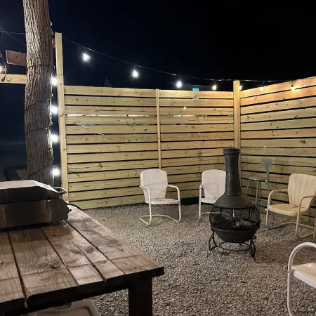 New Private Quiet Cabin~Mountain Forest View~Hot Tub~3 King Beds~Fire Pit~1 Acre