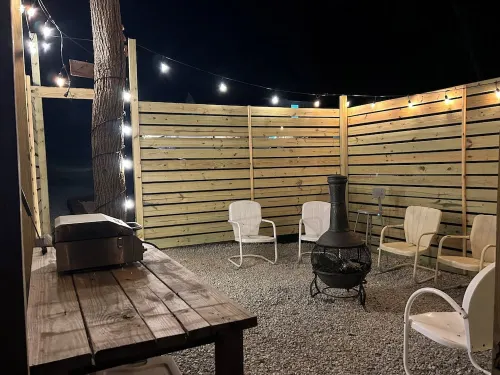 New Private Quiet Cabin~Mountain Forest View~Hot Tub~3 King Beds~Fire Pit~1 Acre