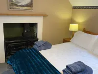 Wood fired Hot Tub Hotels in Ballachulish