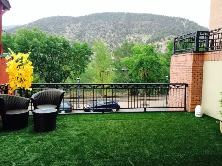 Experience Elevated Luxury at the 420 Loft Boutique in Downtown Glenwood Springs