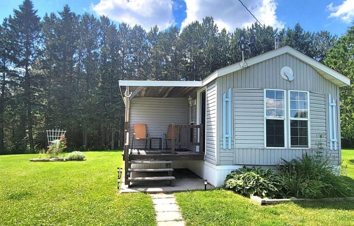 Jay Cooke Cottage: Great Base for North and South Shore. Wood Sauna and Firepit