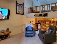 Enjoy a winter stay at SKI HAUS! Spacious family size condo1 block from the lift Hotels in Angel Fire